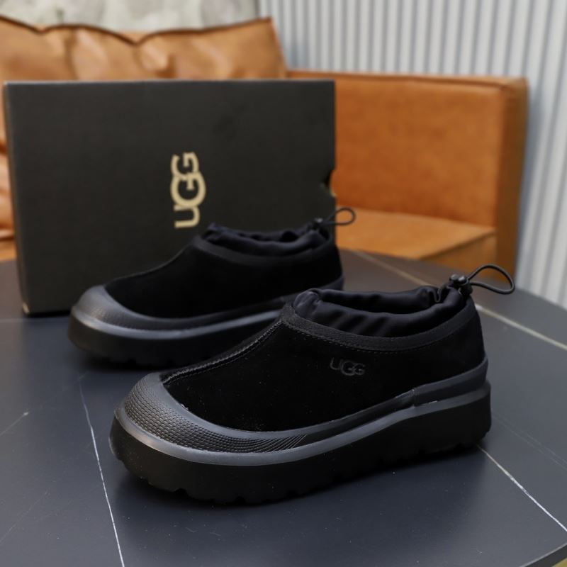 UGG Sneakers